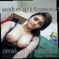 Omak, threesome dating